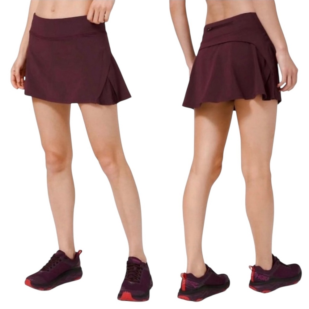 Lululemon play off the pleats skirt